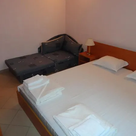 Sargas Hotel 2*